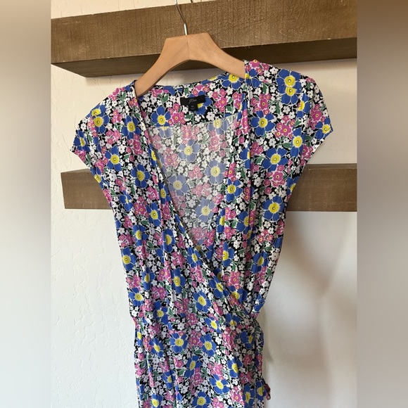 J. Crew|True wrap floral maxi dress in boho ditsy floral print•••Size XL,PRETTY! - Picture 2 of 11
